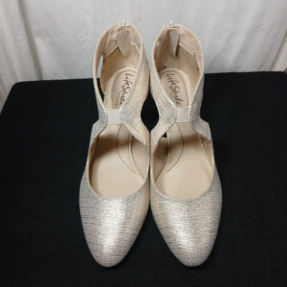Lifestride Giovanna 2 Shimmering Gold Heels Women's Sz 8 Cut Out Pumps - Picture 2 of 11